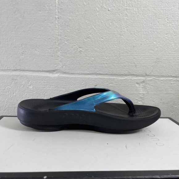 OOFOS OOlala Luxe Recovery Flip Flop Thong Sandal Atlantis Blue Women 37 EU/6 US - Picture 2 of 11